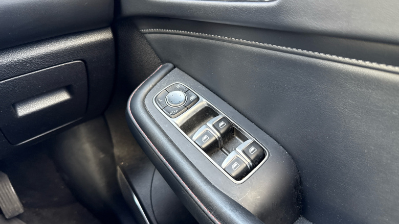 MG Hs 1.5 T-GDI Excite 5dr Petrol Hatchback